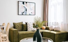 Renovated Modern Flat In Istiklal Avenue